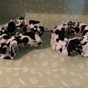 *HOMEMADE* Mickey Mouse Scrunchies
